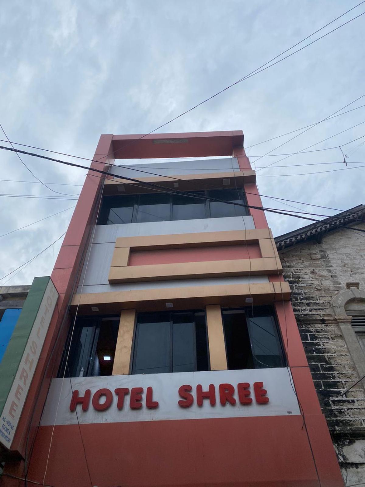 Hotel Shree Dwarka المظهر الخارجي الصورة